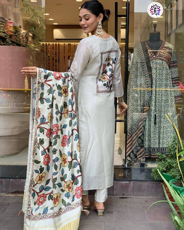 KF 4045 Kalaai Viscose Chander Kurti With Bottom Dupatta Suppliers In India